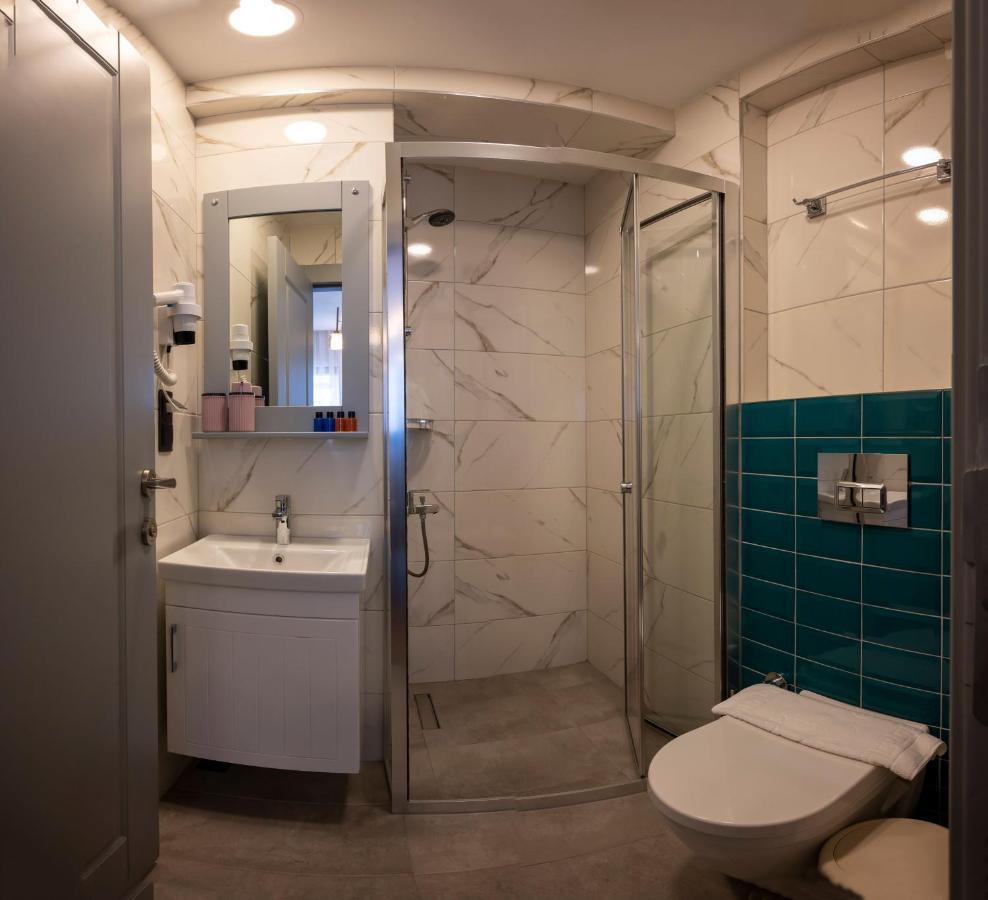 Lynda Hotel Стамбул Экстерьер фото