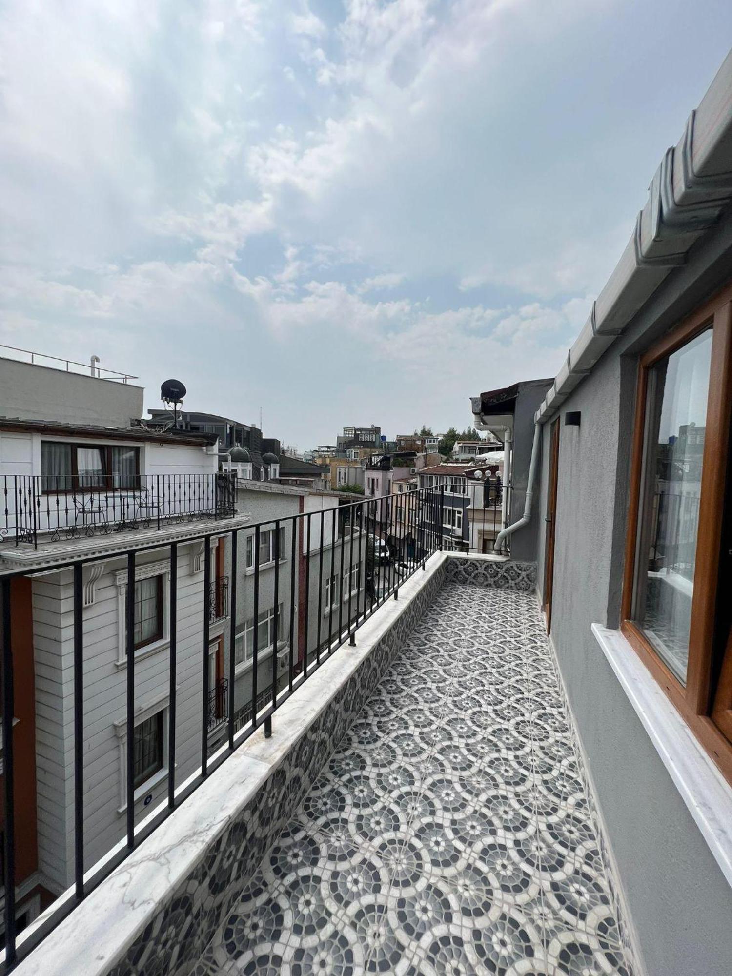 Lynda Hotel Стамбул Экстерьер фото
