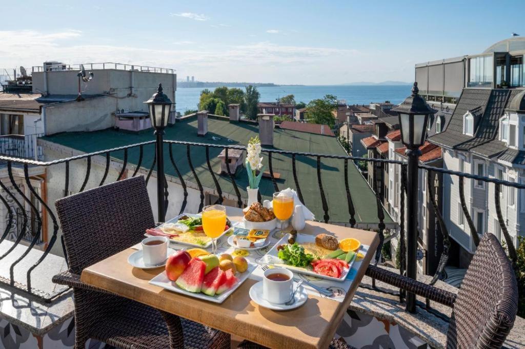 Lynda Hotel Стамбул Экстерьер фото